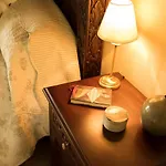 Chateau De Valette 4*