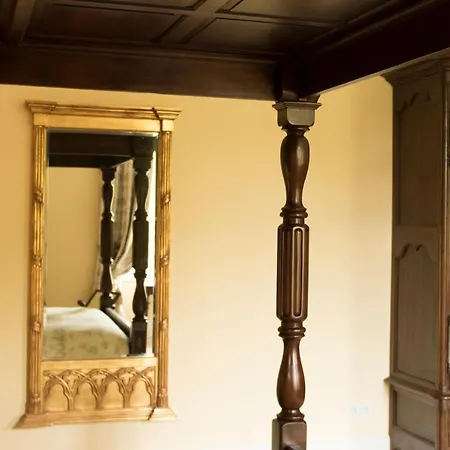 Chateau De Valette
