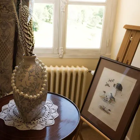 Bed & Breakfast Chateau De Valette