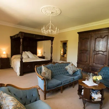 Bed & Breakfast Chateau De Valette La Bachellerie