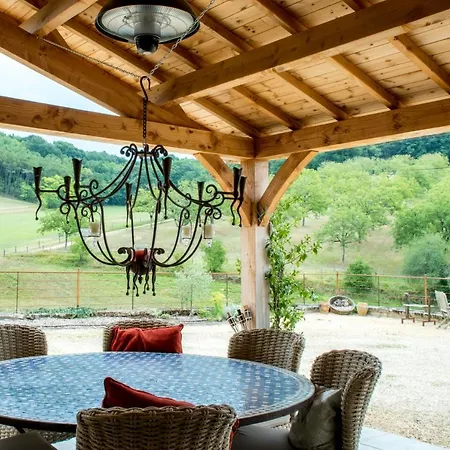 Chateau De Valette B&B 4*