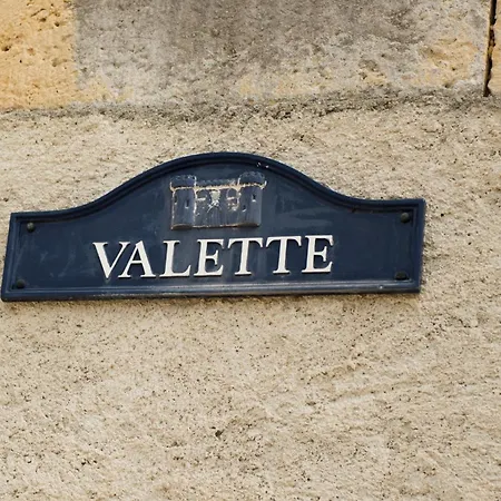 לינה וארוחת בוקר Chateau De Valette