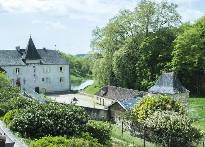 Chateau De Valette 住宿加早餐酒店 La Bachellerie