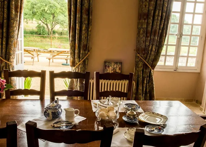 Bed & Breakfast Chateau De Valette La Bachellerie