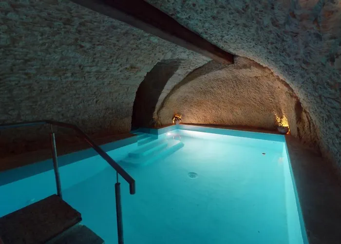 Bed & Breakfast Chateau De Valette